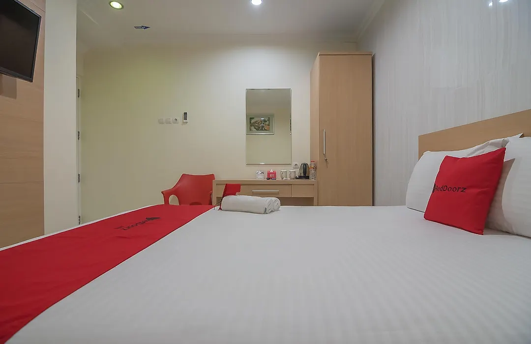 RedDoorz near MT Haryono Semarang-1